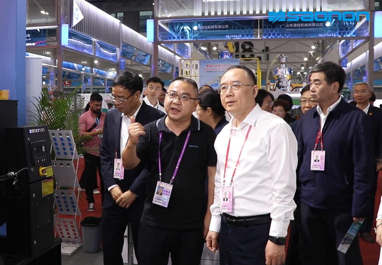 山西省委副書(shū)記、省長(zhǎng)金湘軍一行蒞臨威能廣交會(huì)展館考察調(diào)研